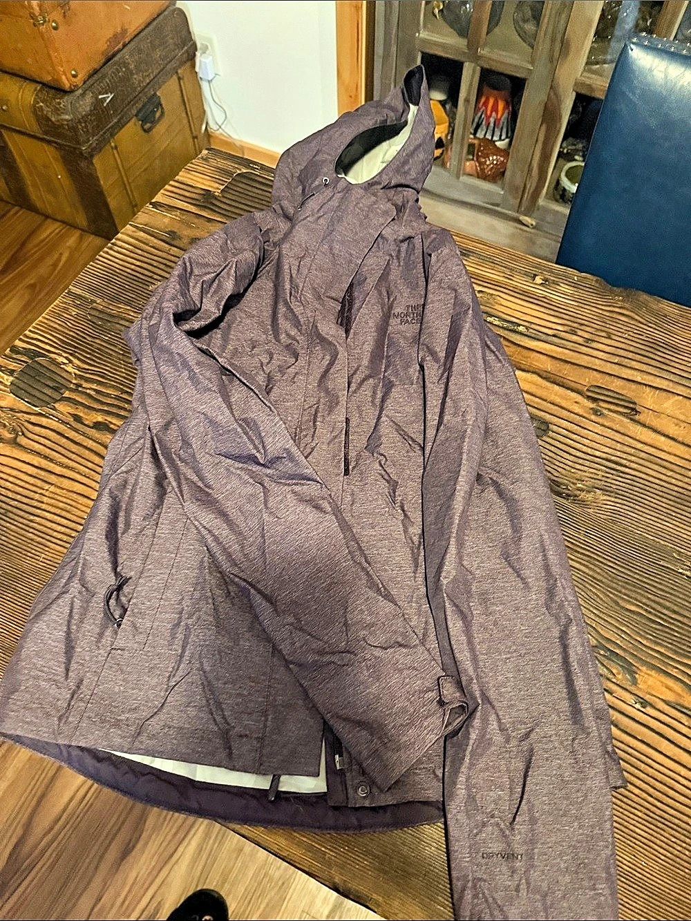 The North Face Women's Venture 2 Jacket Venture 2 Women's Hooded Jacket Purple
